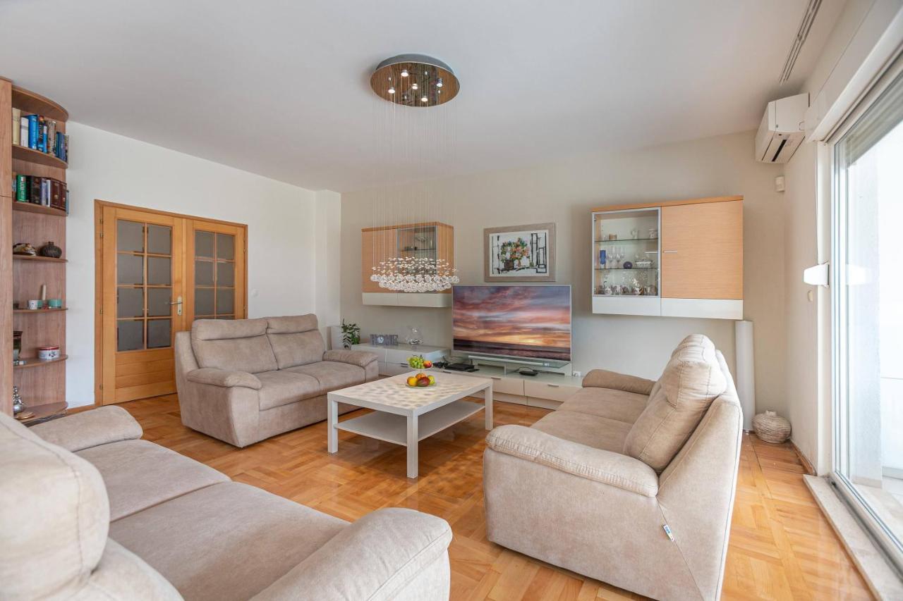 ספליט Apartment Relax Whit Big Terrace 170M2 Near The Beach מראה חיצוני תמונה